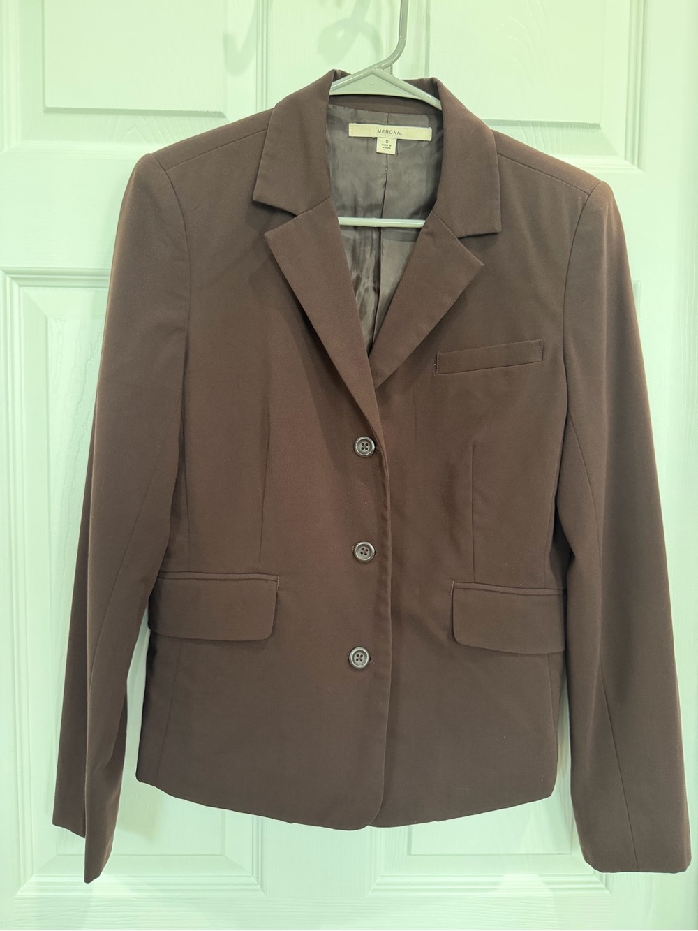 Merona Women’s Small Chocolate Brown Tailored Blazer 3 Button Stretch Career
